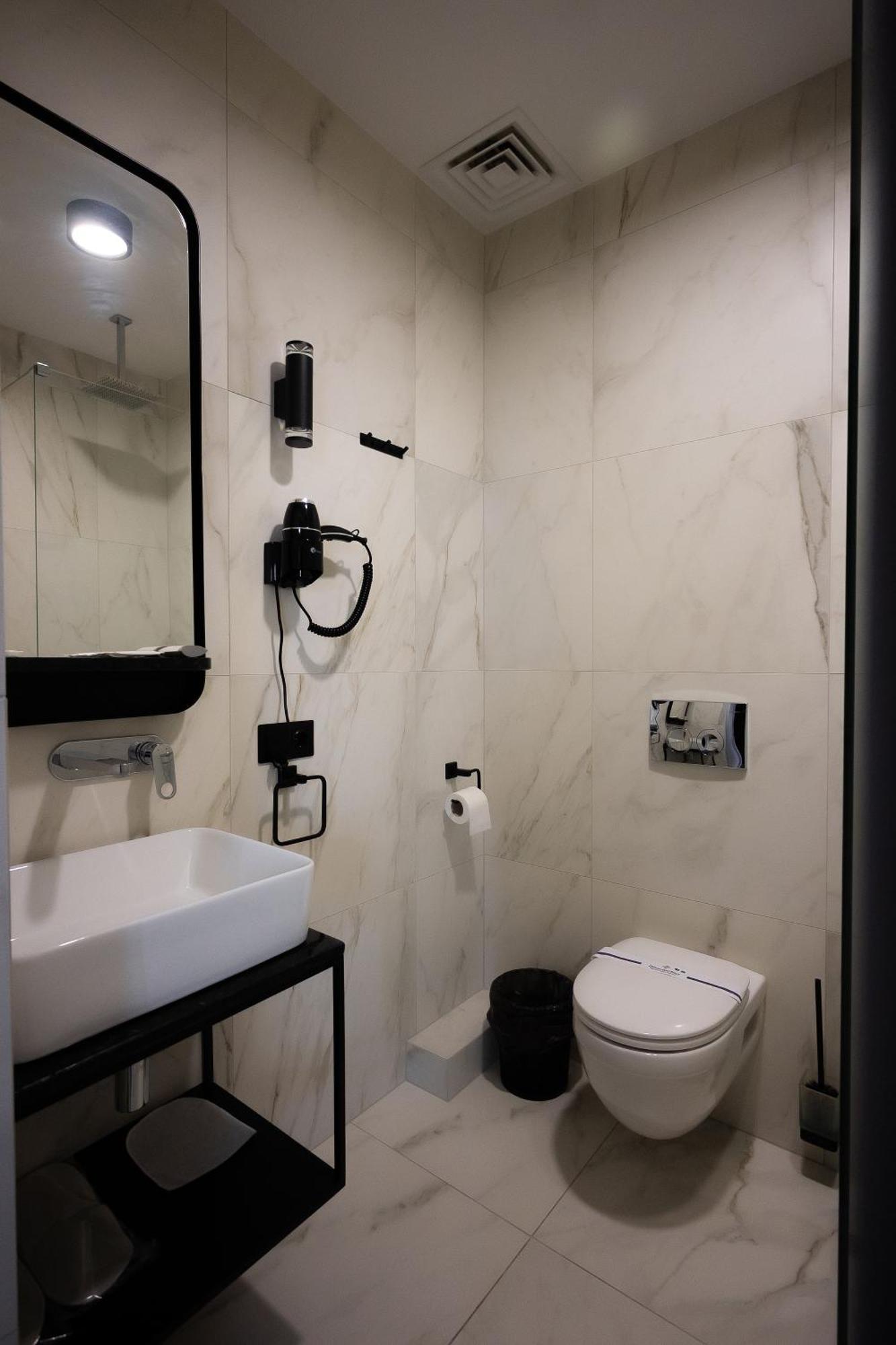 Zagorod Hotel Girka Polonka Bagian luar foto
